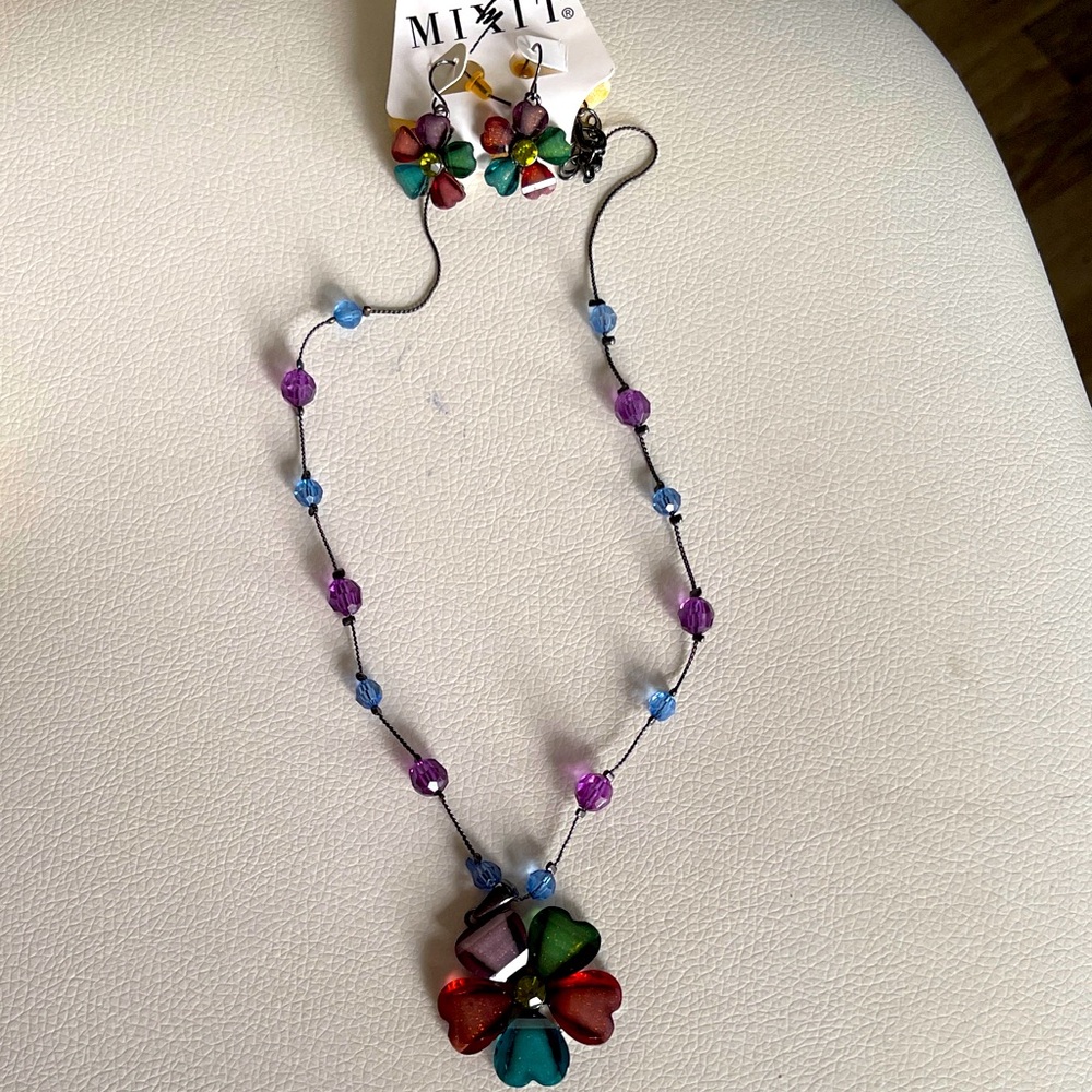 NWT MixIt flower necklace and earrings set